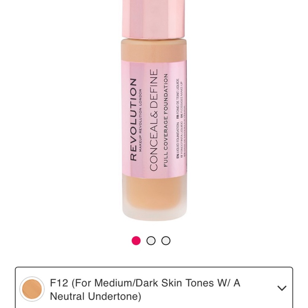 Makeup Revolution Conceal & Define Foundation f12